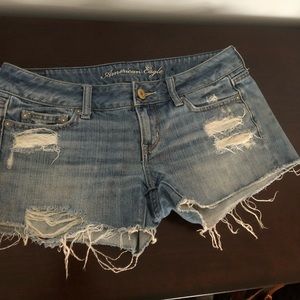 Distressed shorts
